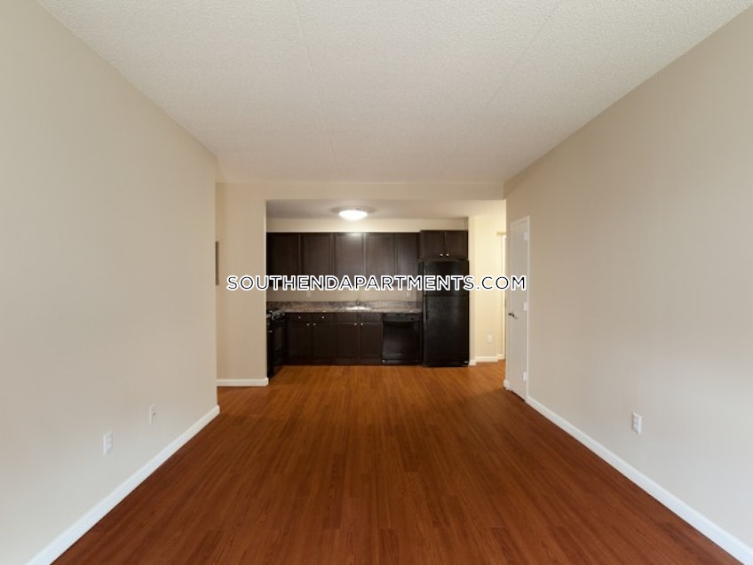 Boston - $4,350 /month