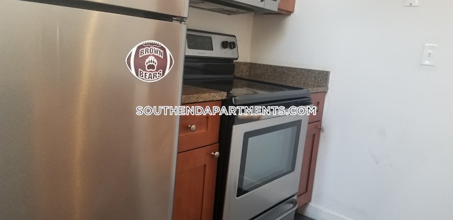 Boston - $4,500 /mo