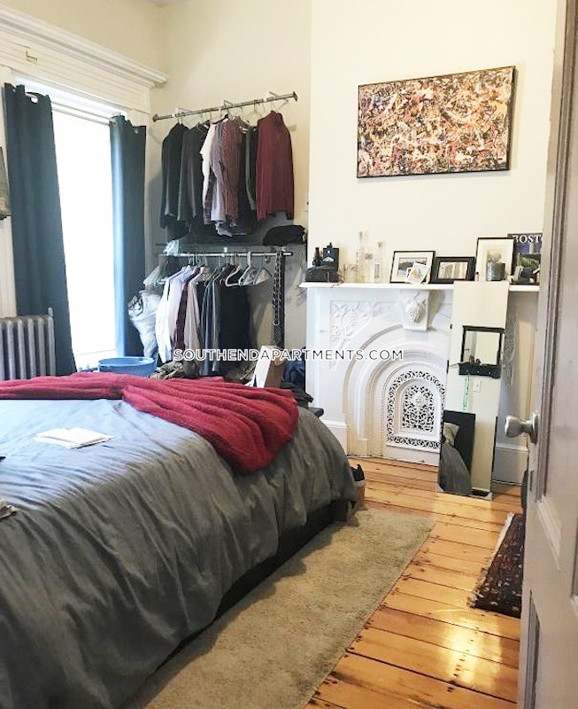 Boston - $3,195 /mo