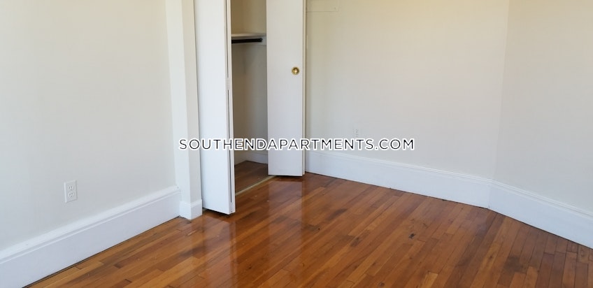 Boston - $3,350 /month