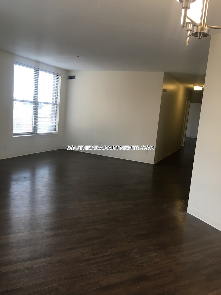 Boston - $3,310 /month