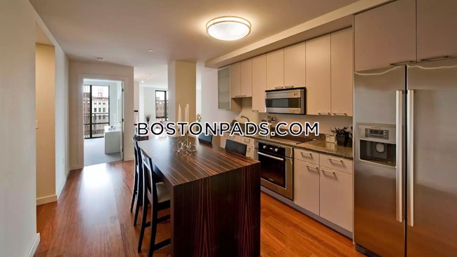 Boston - $4,960 /mo