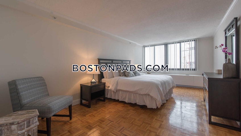 Boston - $3,210 /month