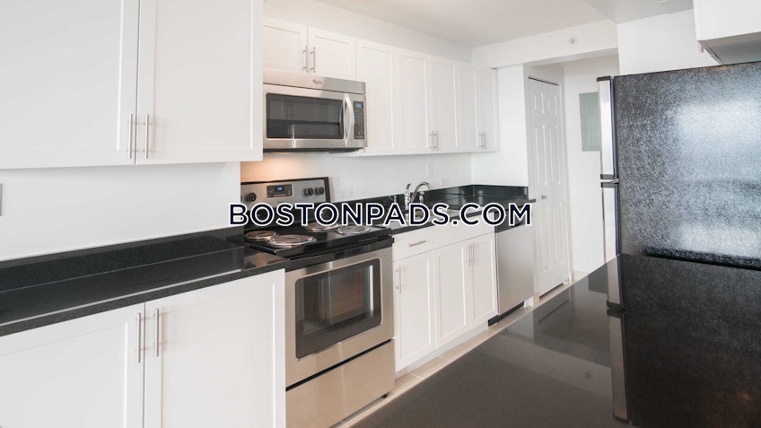 Boston - $3,255 /month