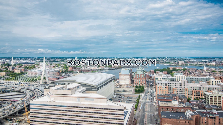 Boston - $4,985 /month