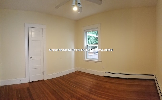 Boston - $2,400 /mo