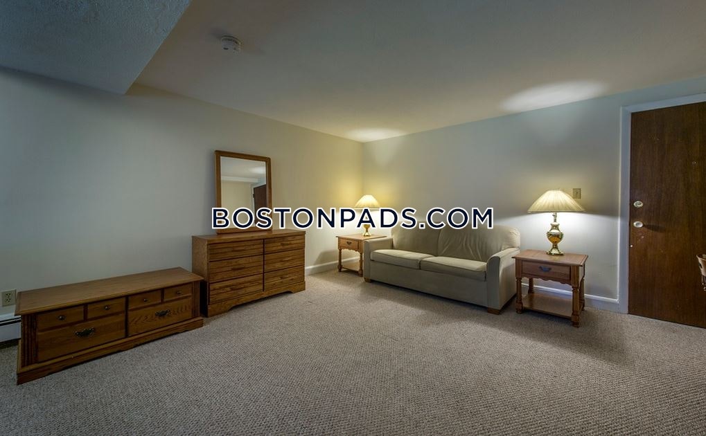 Boston - $1,800