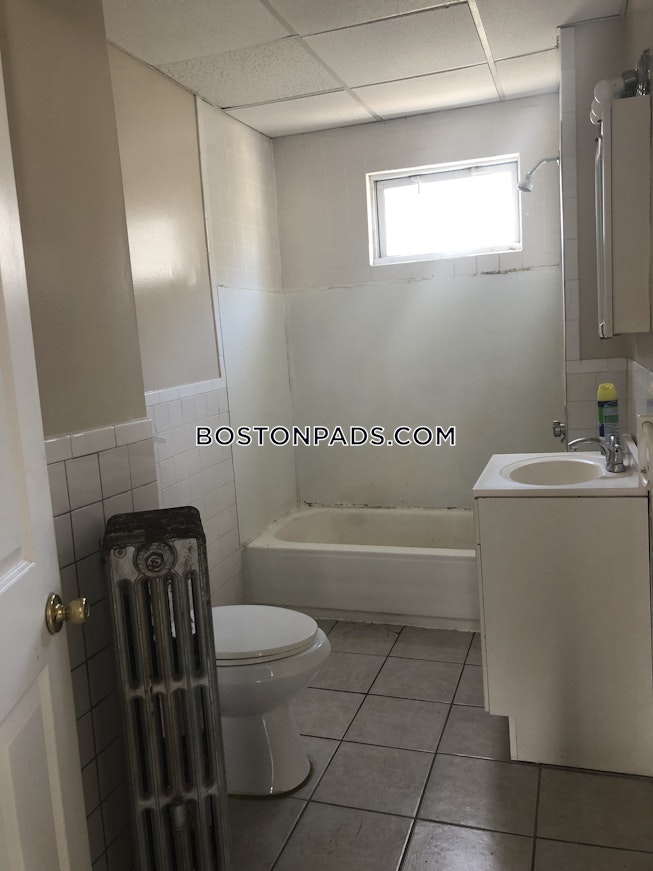 Brockton - $1,800 /mo