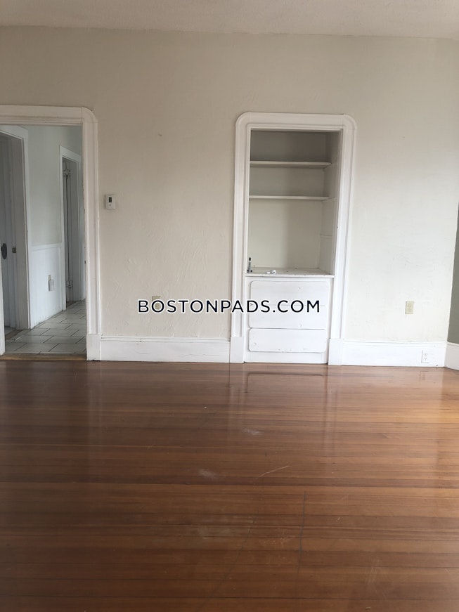 Brockton - $1,800 /mo