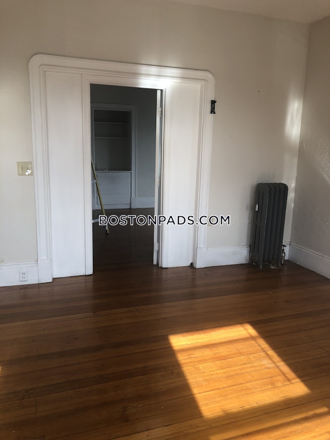 Brockton - $1,800 /mo