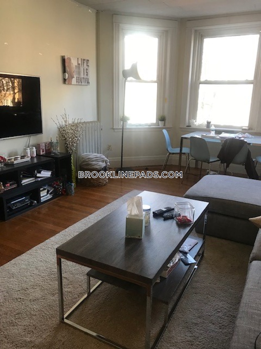 Brookline - $3,900 /month