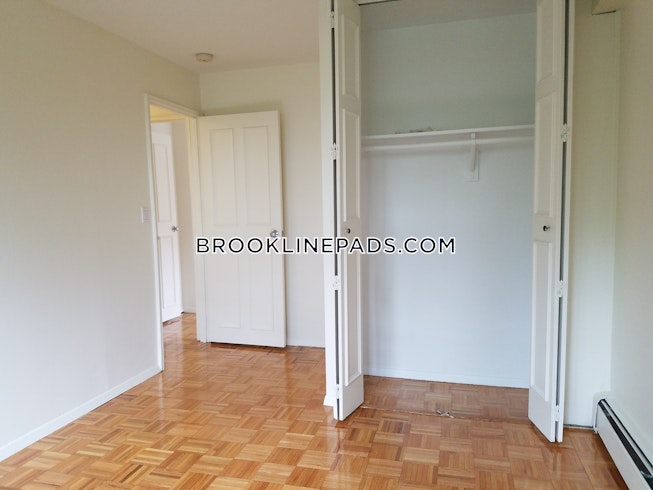 Brookline - $3,200 /mo