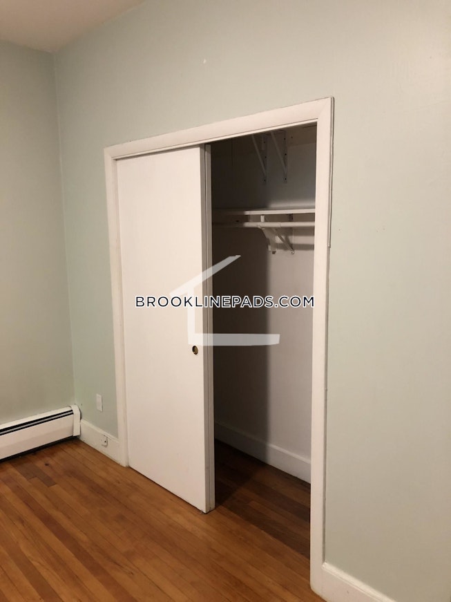 Brookline - $2,500 /mo