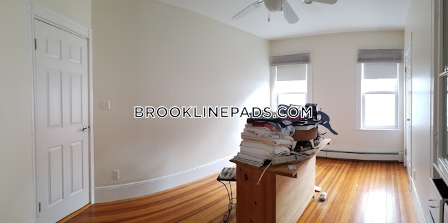 Brookline - $3,100 /mo