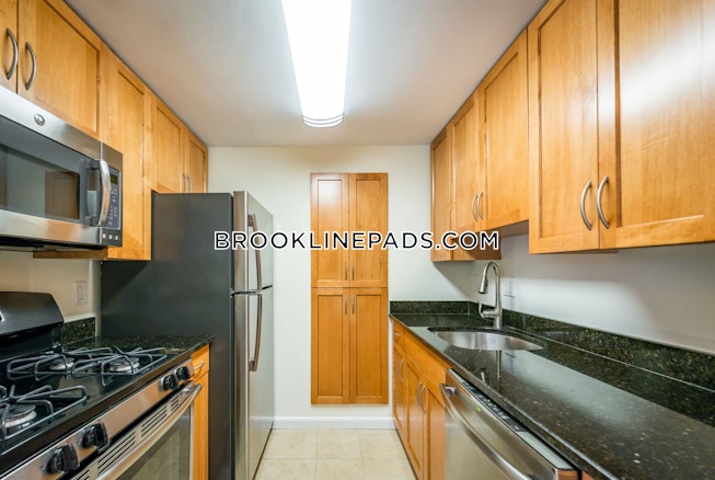 Brookline - $3,790 /mo