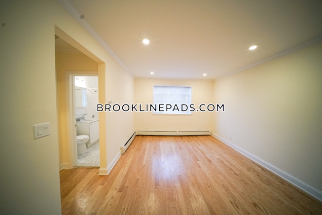 Brookline - $2,395 /mo