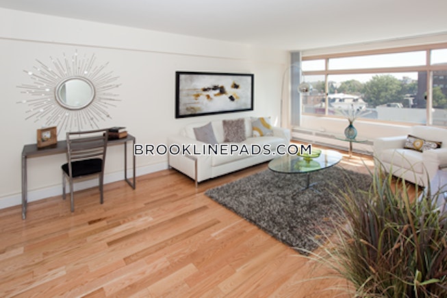 Brookline - $2,555 /mo