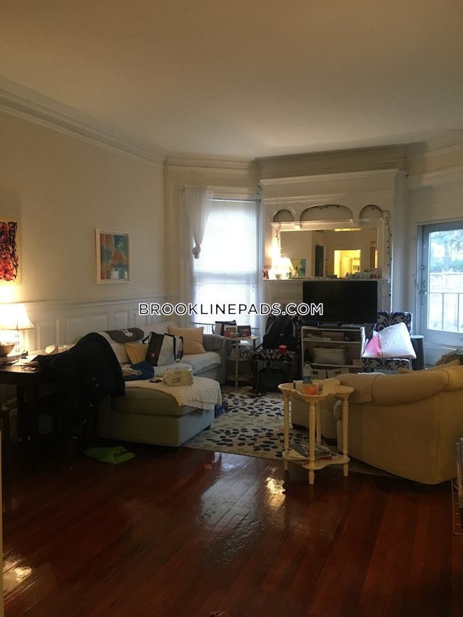 Brookline - $1,930 /mo