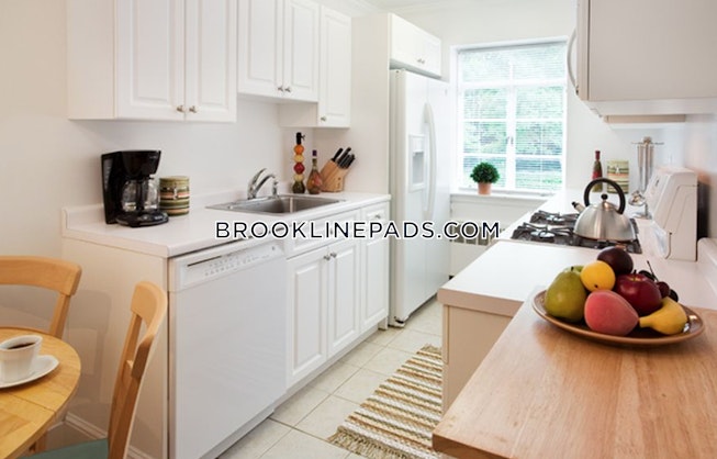 Brookline - $1,830 /mo