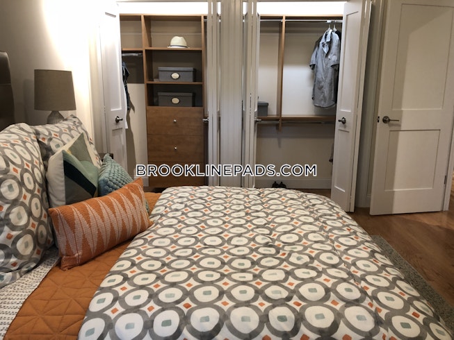 Brookline - $3,735 /mo