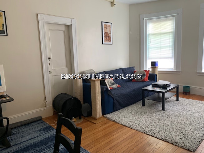 Brookline - $2,150 /mo