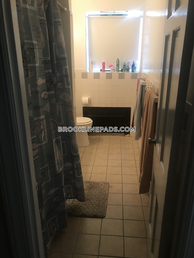 Brookline - $3,195 /mo