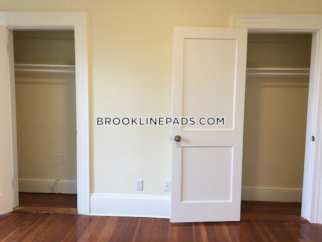 Brookline - $3,200 /mo