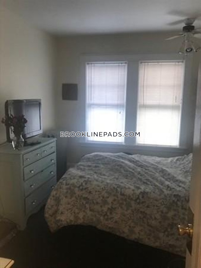 Brookline - $3,600 /mo