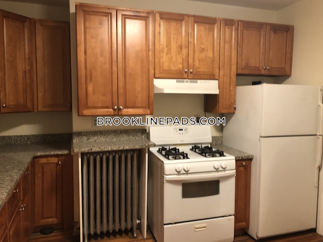 Brookline - $3,600 /mo