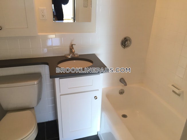 Brookline - $2,555 /mo