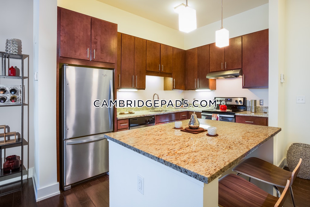 Cambridge - $3,181