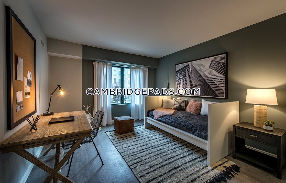 Cambridge - $2,299