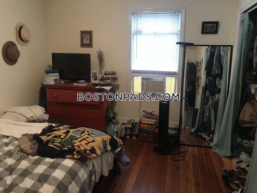 Cambridge - $3,600 /month