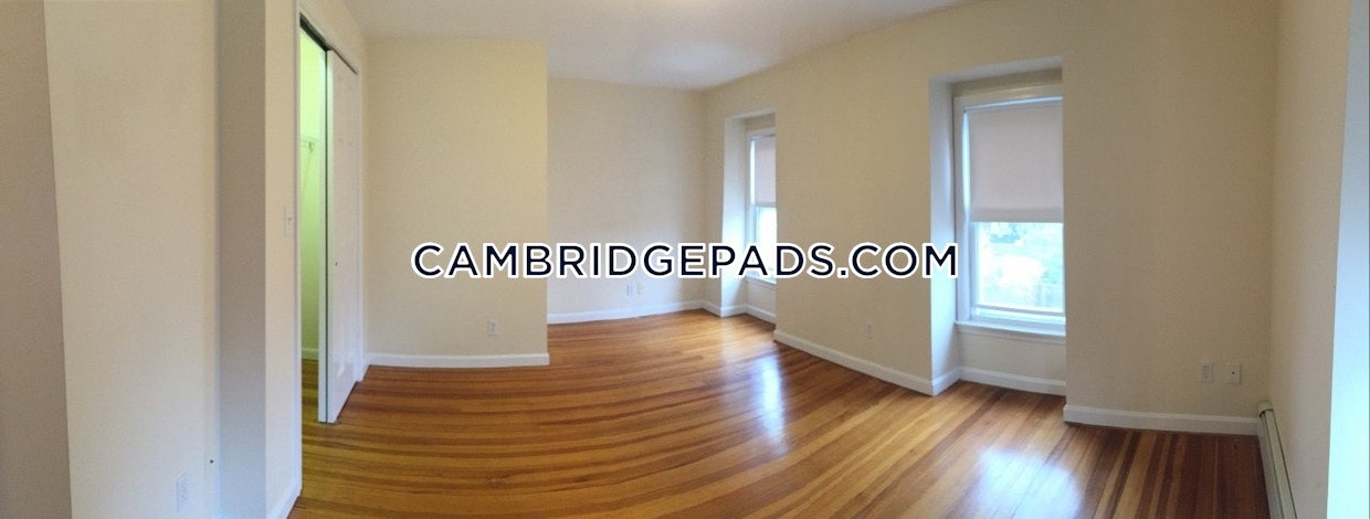 Cambridge - $3,000