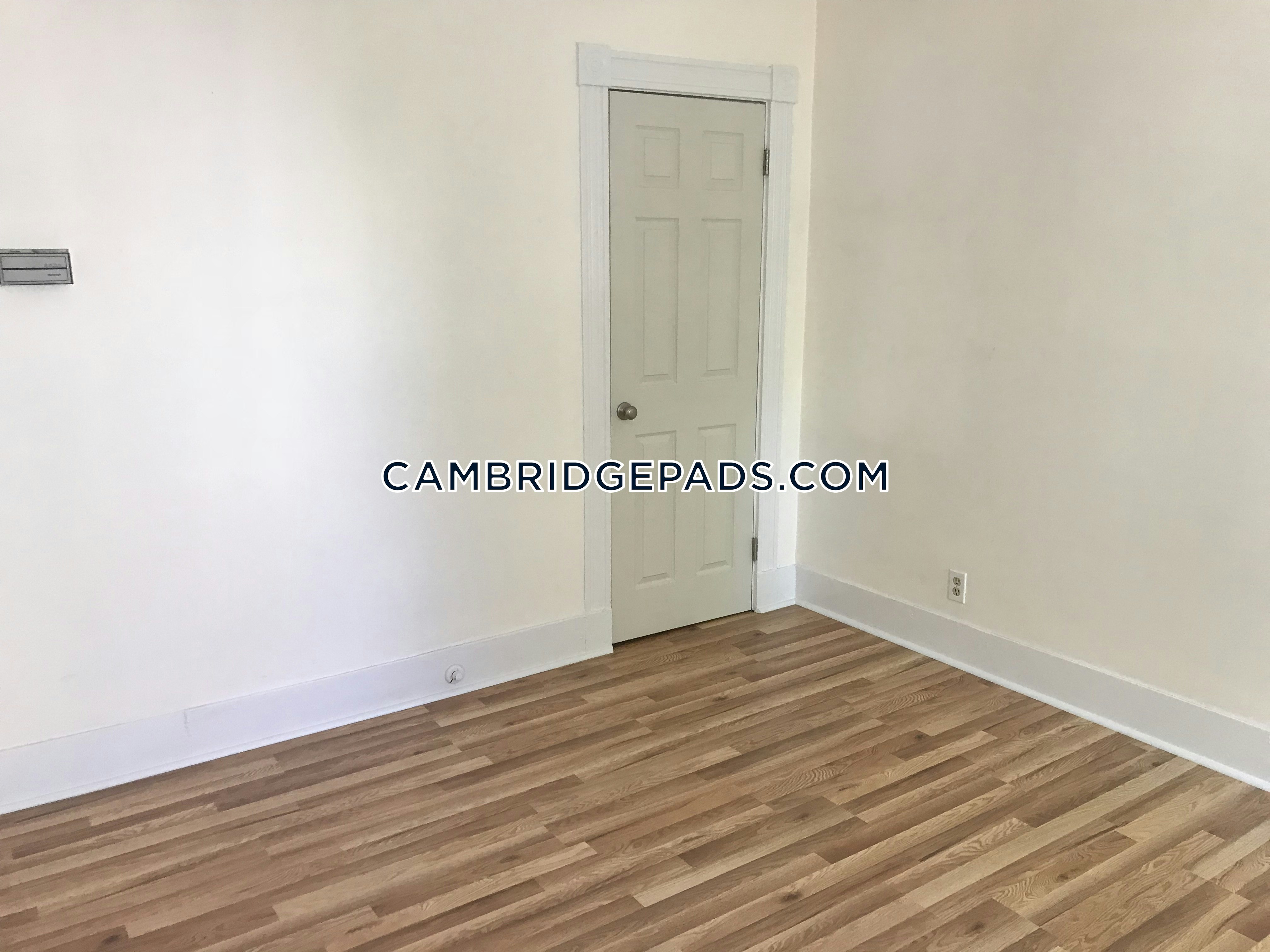 Cambridge - $2,500