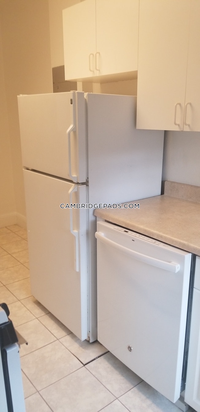 Cambridge - $2,915 /mo