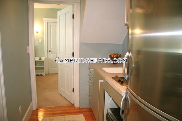 Cambridge - $2,495