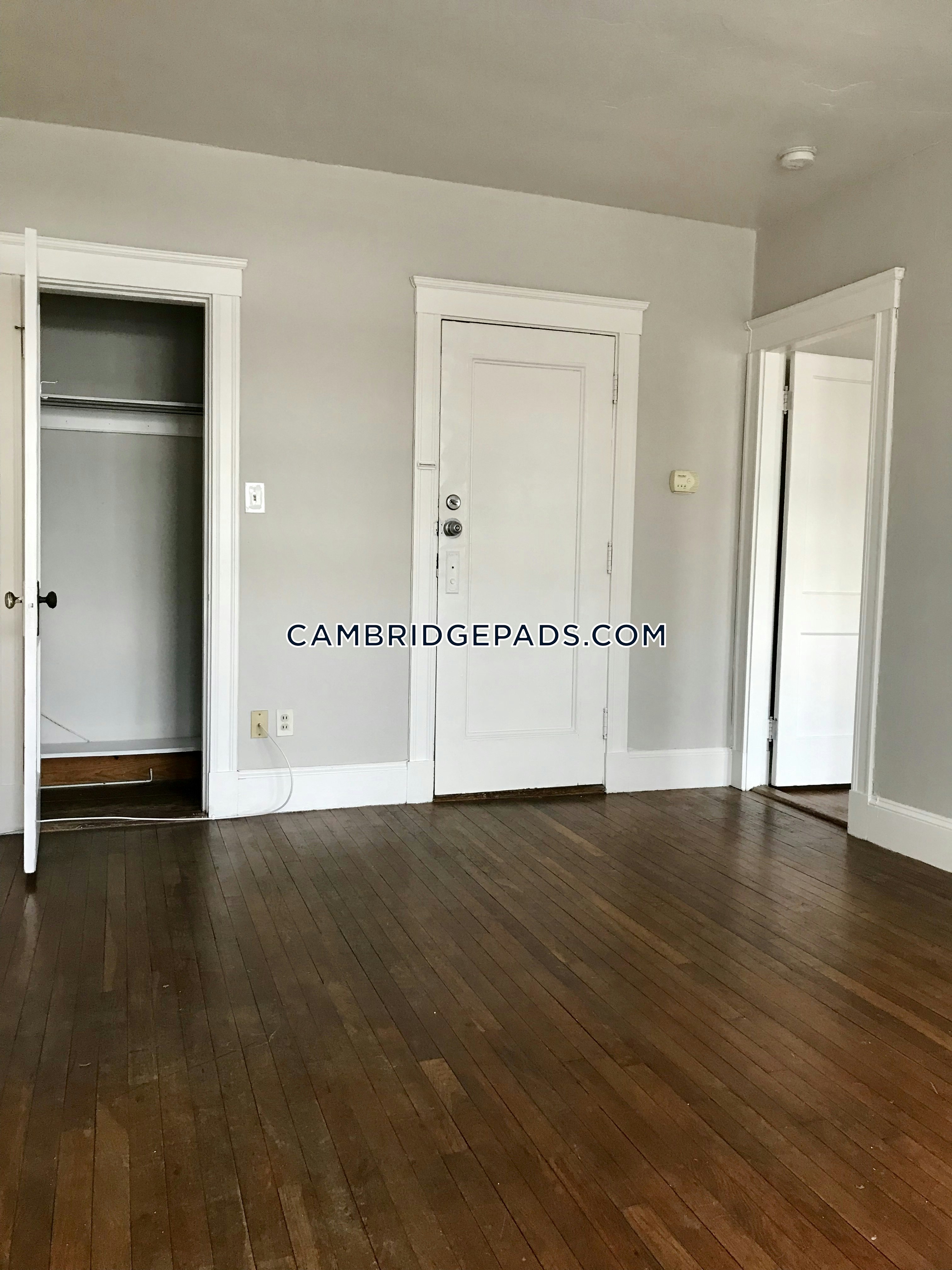 Cambridge - $3,300