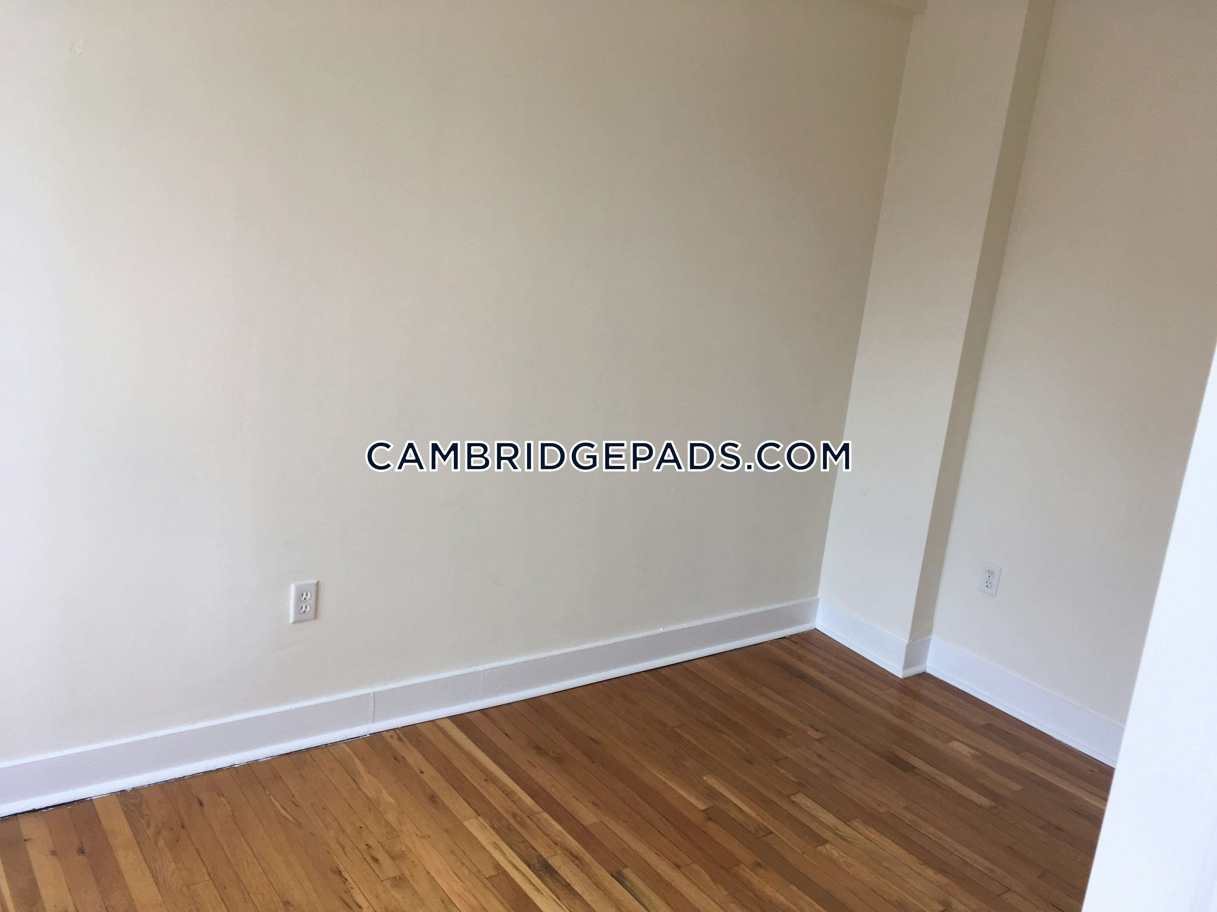 Cambridge - $2,265