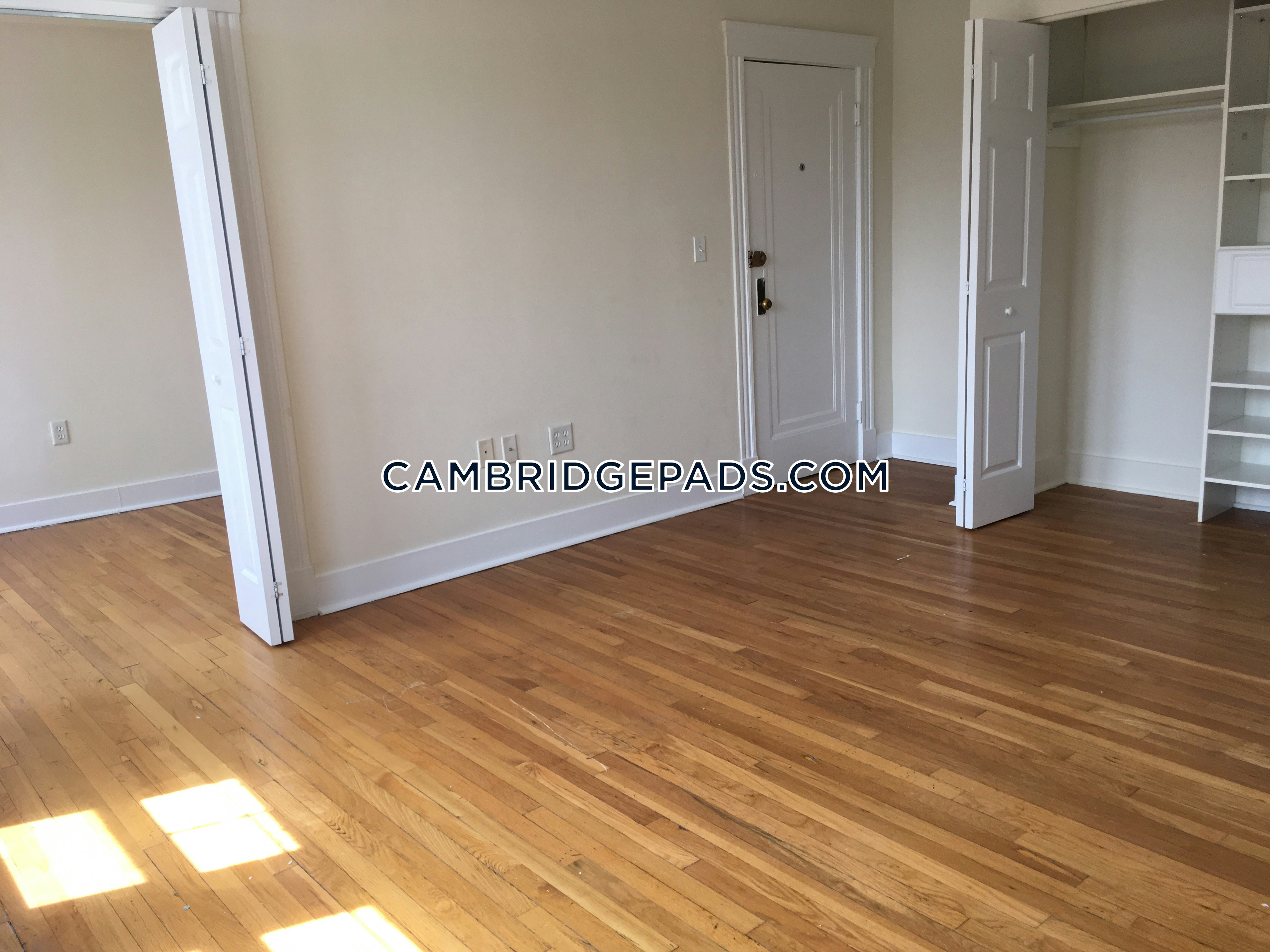 Cambridge - $2,265