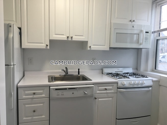 Cambridge - $2,940 /mo