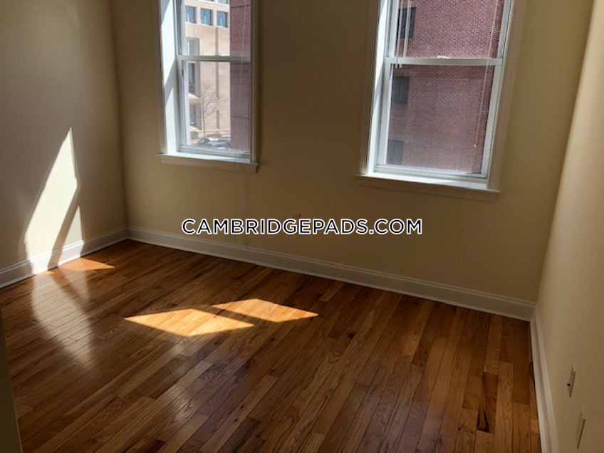 Cambridge - $3,500 /month