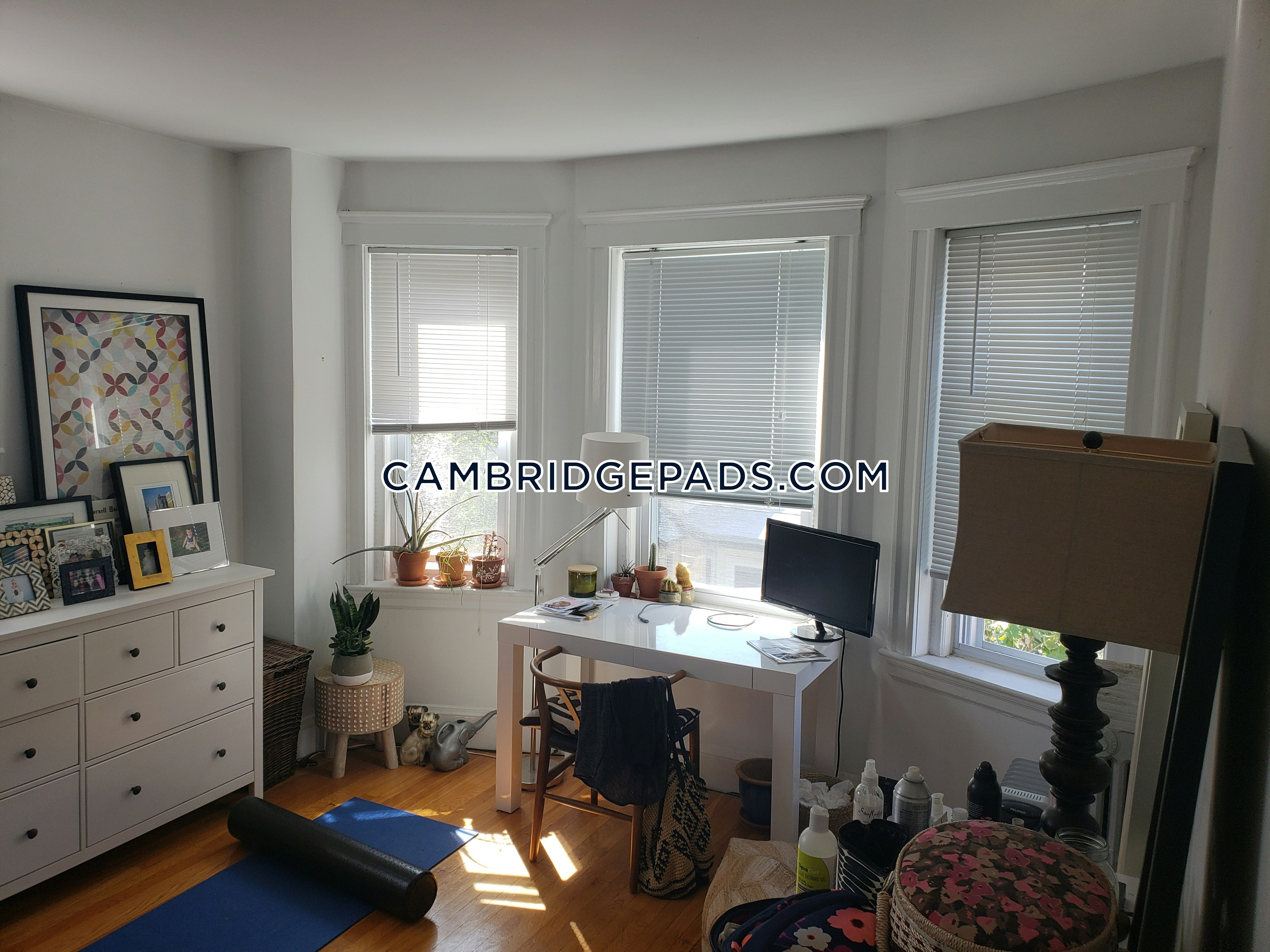 Cambridge - $2,595
