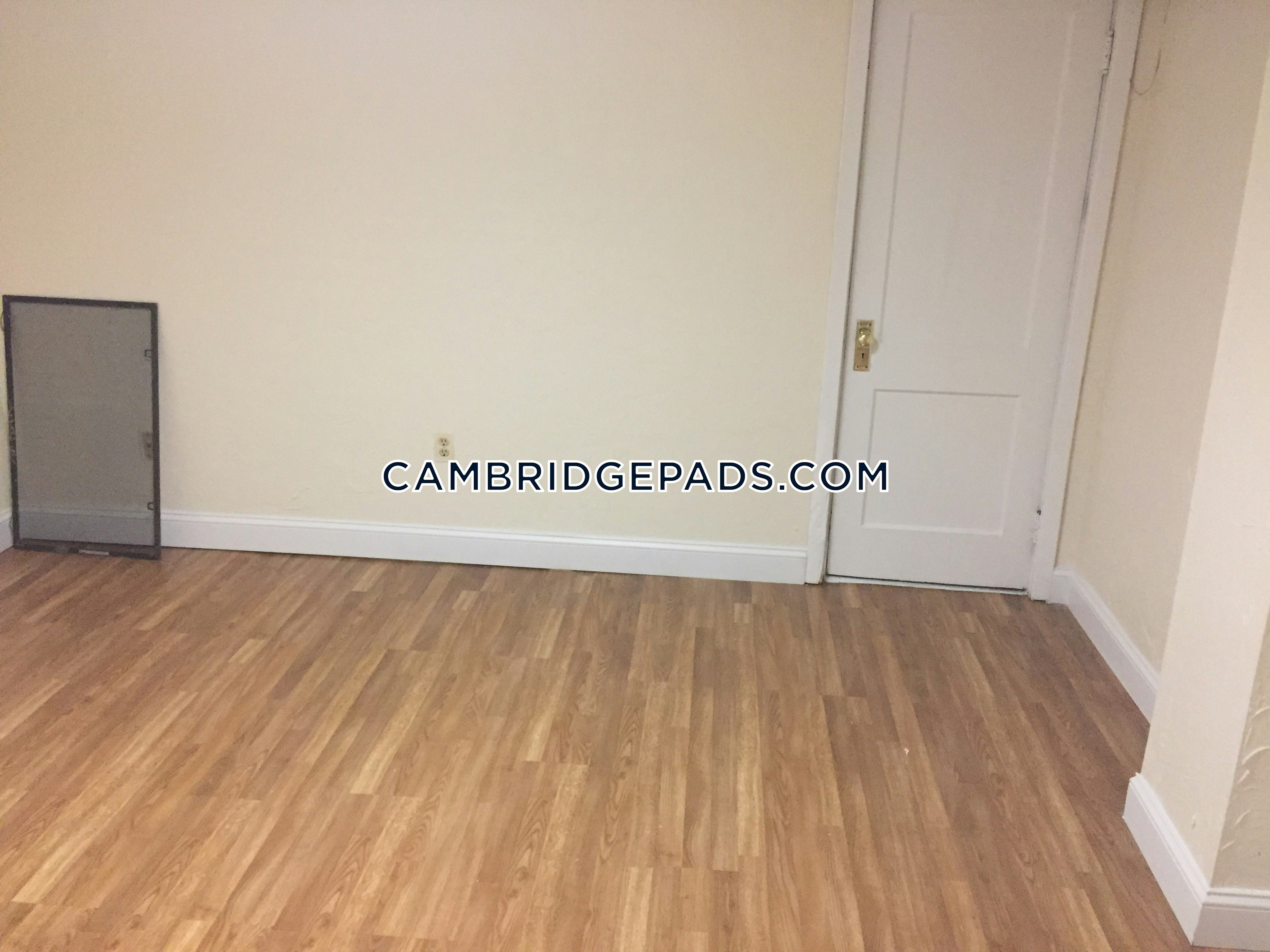 Cambridge - $2,150