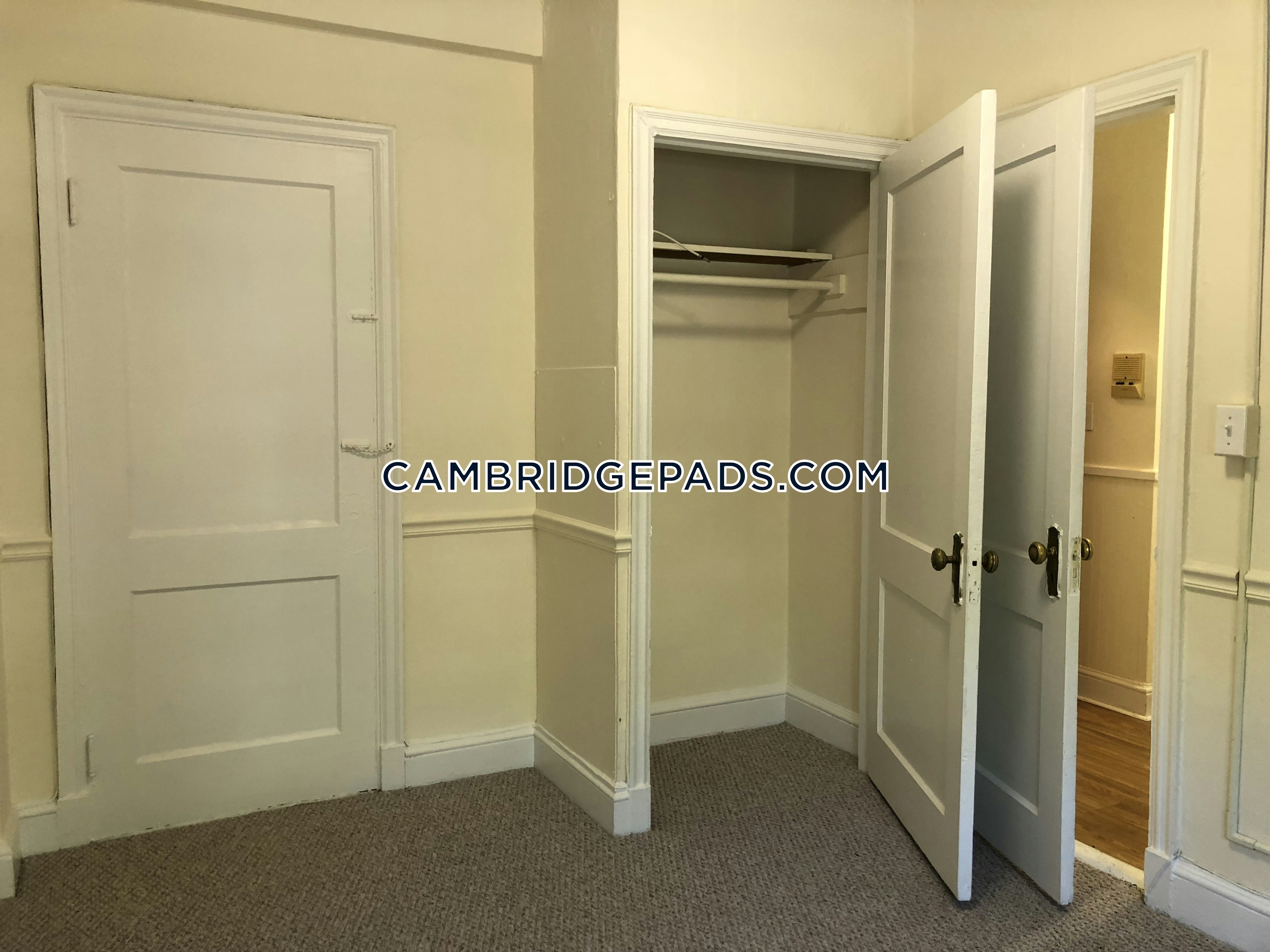 Cambridge - $2,325