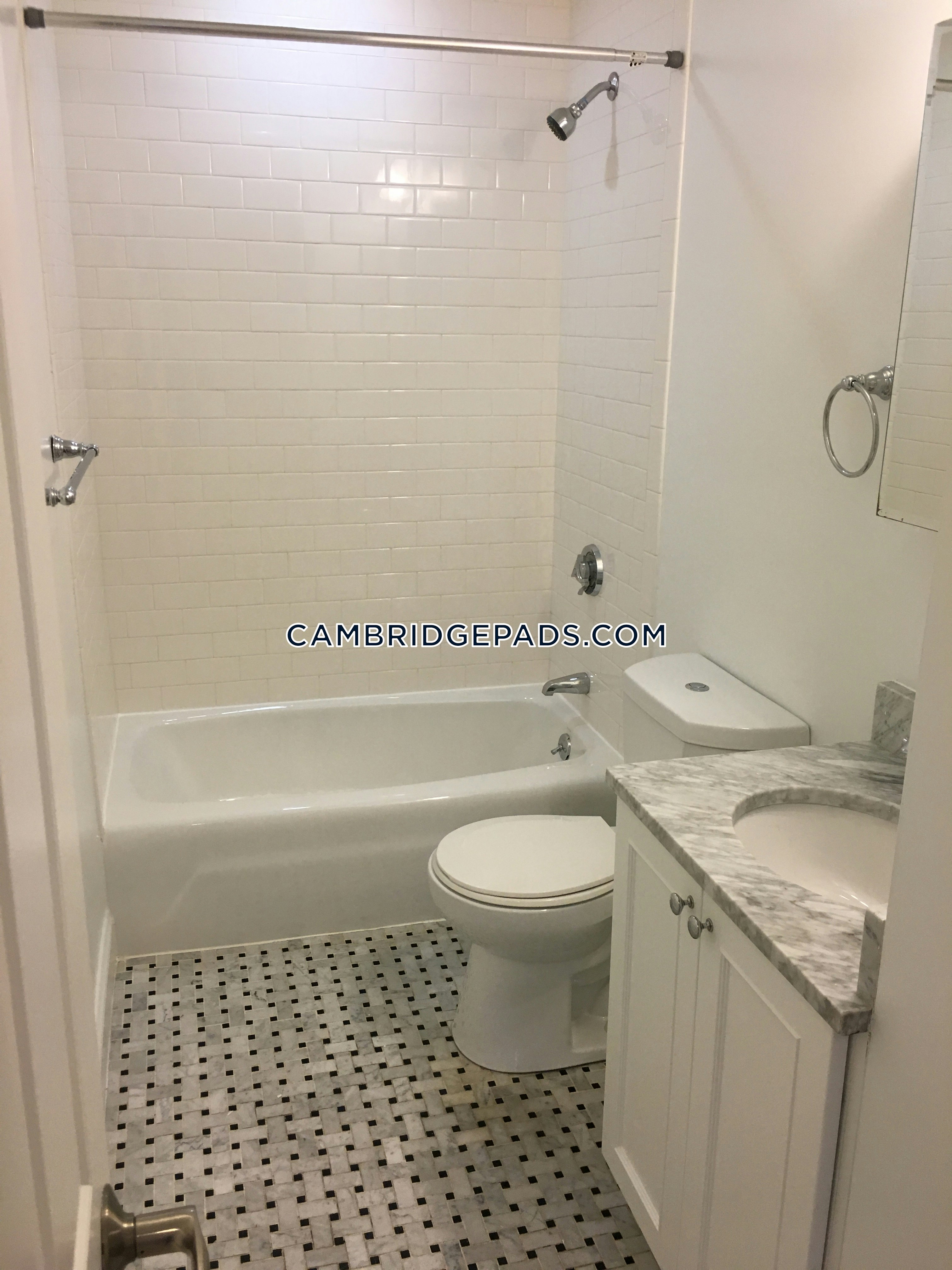 Cambridge - $4,595