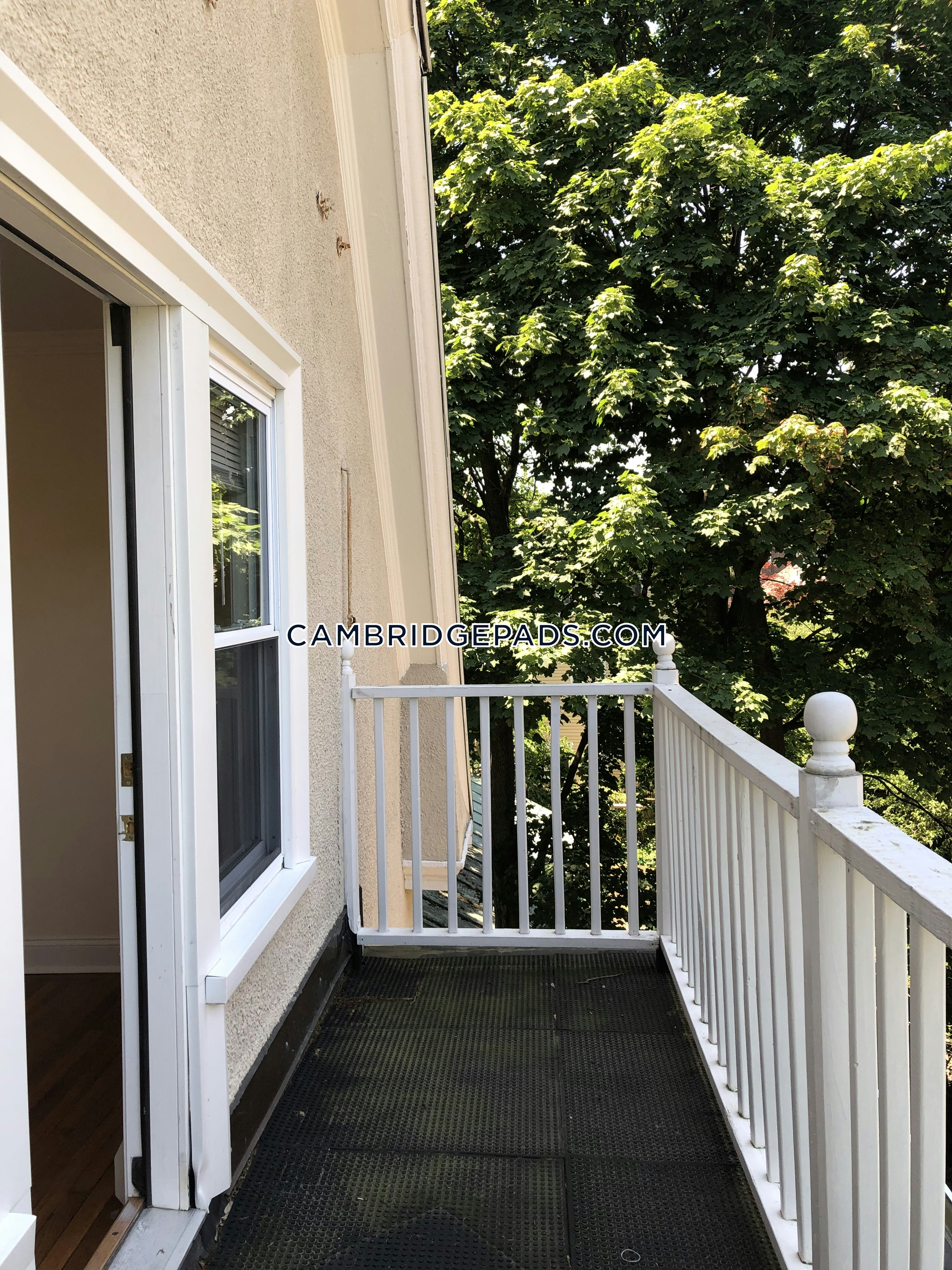 Cambridge - $4,595