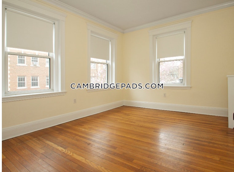 Cambridge - $2,535