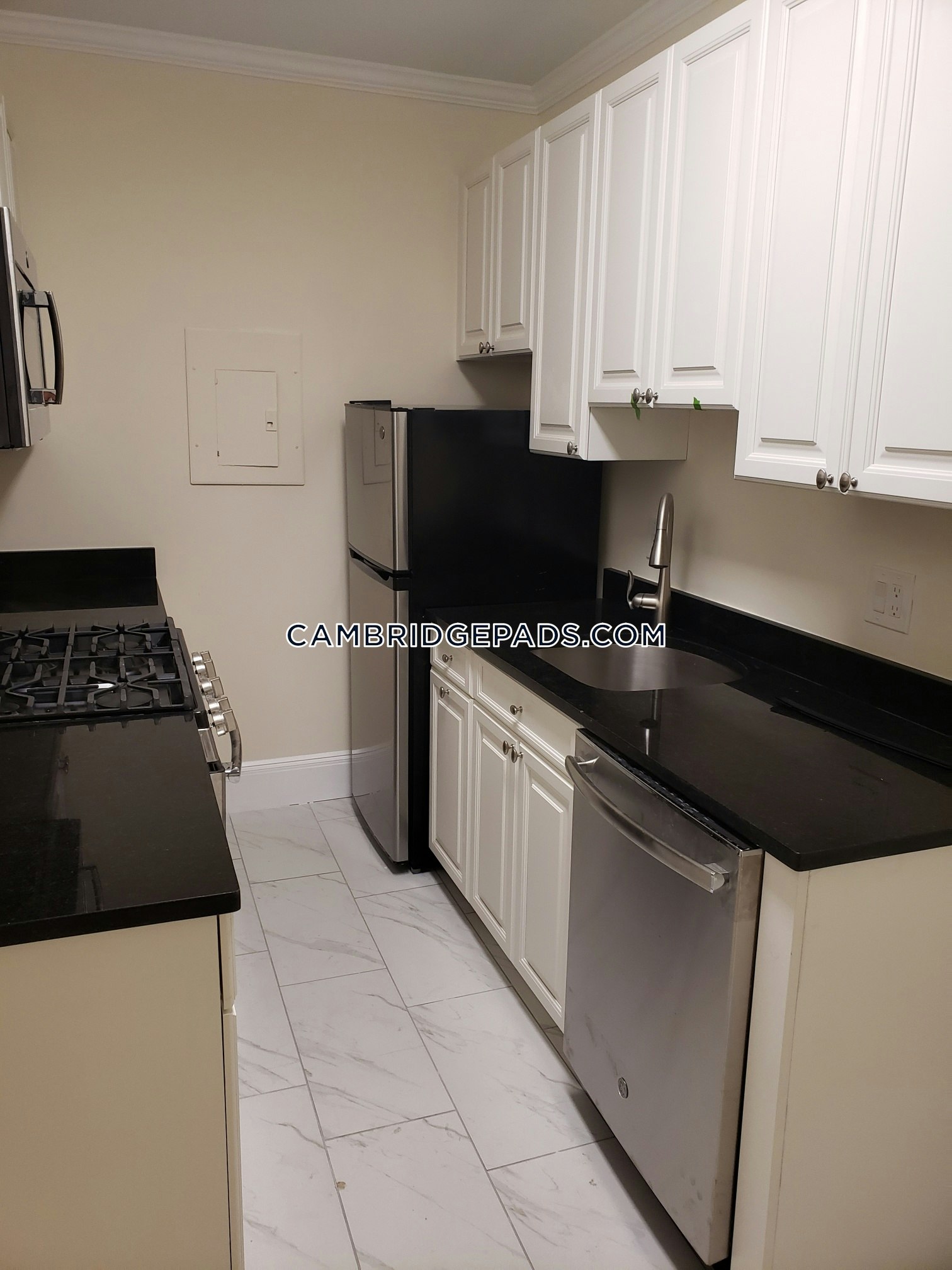 Cambridge - $2,335