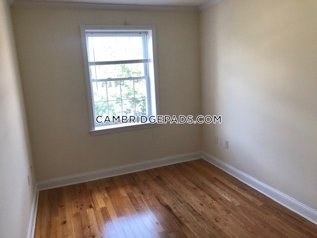 Cambridge - $5,290